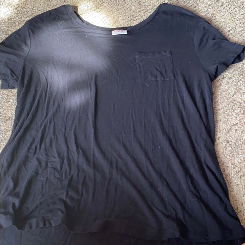 black tee